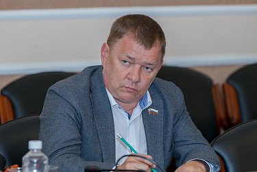 Первое осеннее заседание ЗС пройдет в октябре